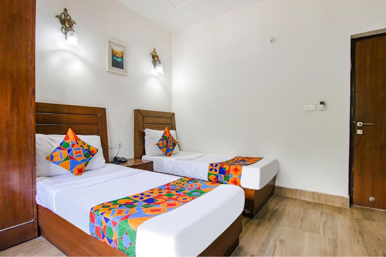Fabhotel The Green Majestic Dehradun Extérieur photo
